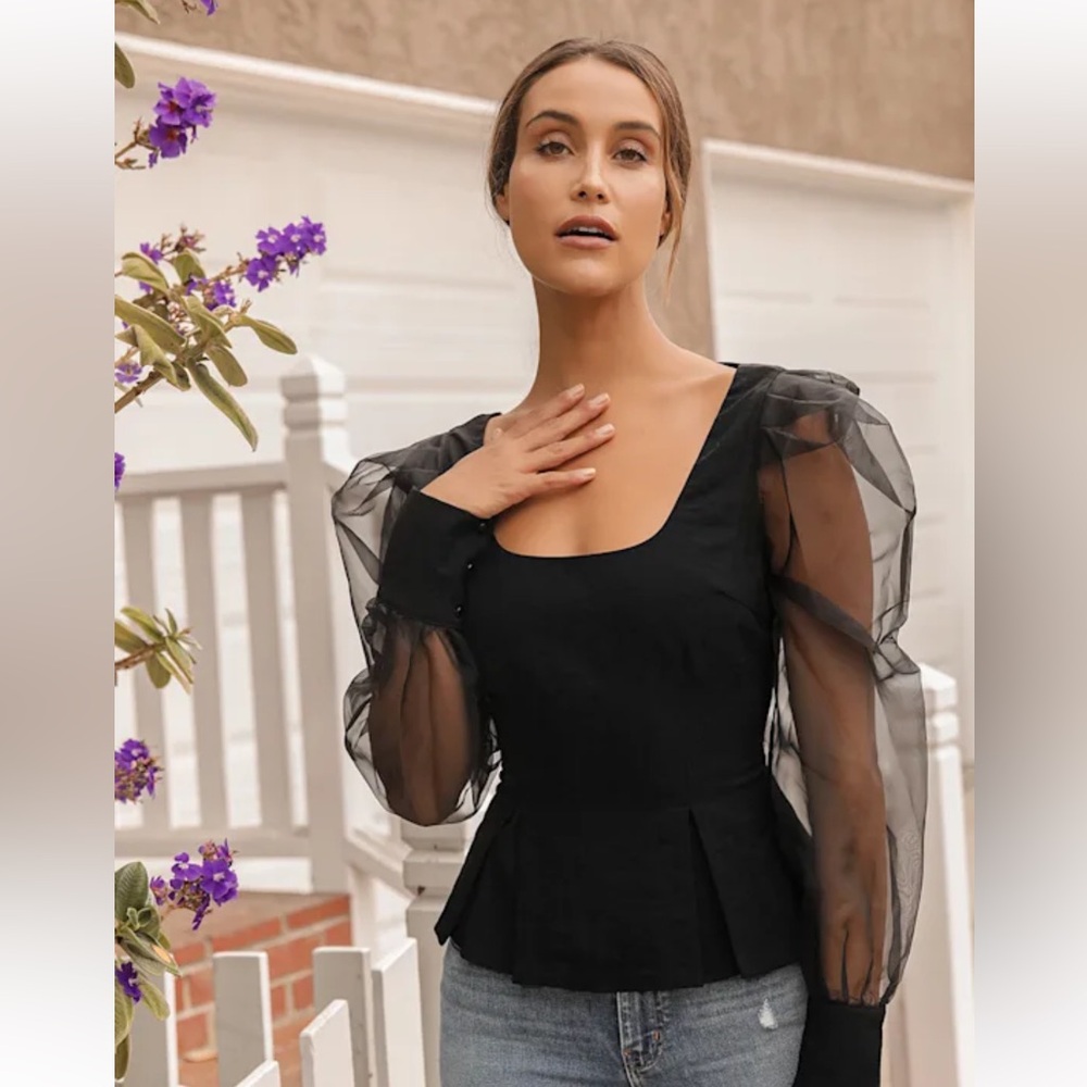 Lulus Black Organza Puff Sleeve Peplum Top